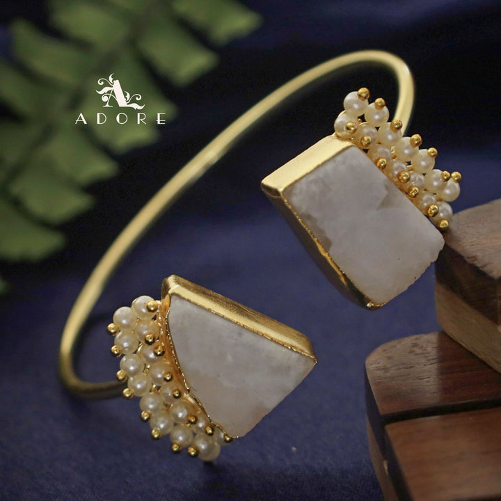 Caitlin Raw Stone Cluster Pearl Bangle