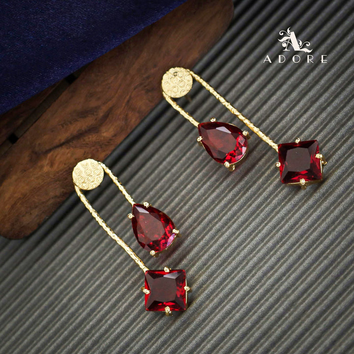 Triga Glossy Diamond Drop Earring