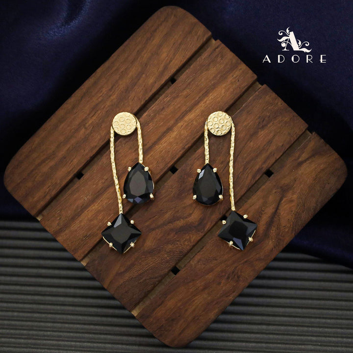 Triga Glossy Diamond Drop Earring