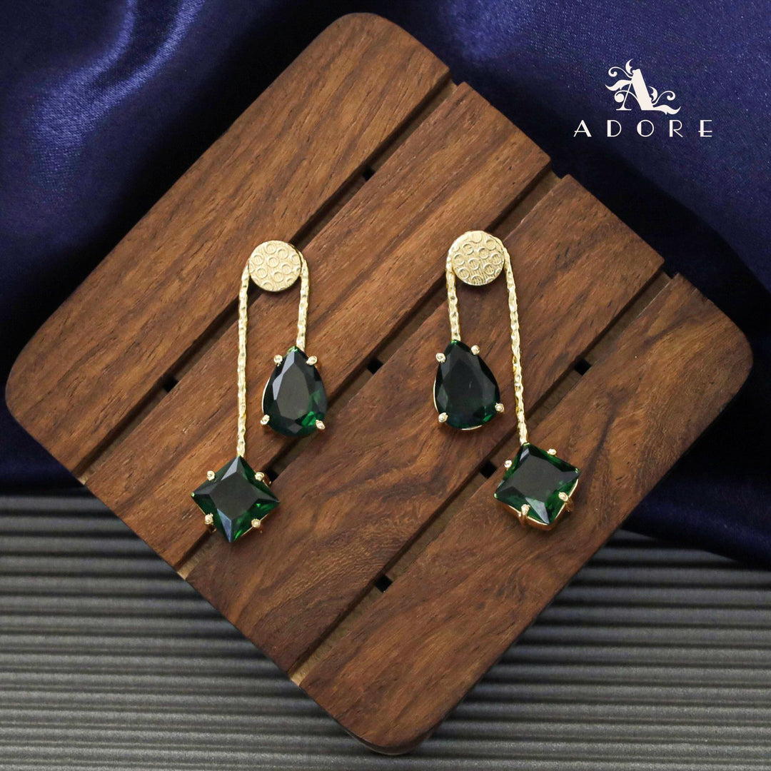 Triga Glossy Diamond Drop Earring