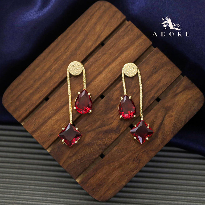 Triga Glossy Diamond Drop Earring