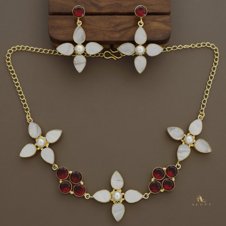 Flower MOP Pearl Glossy Choker With Earring