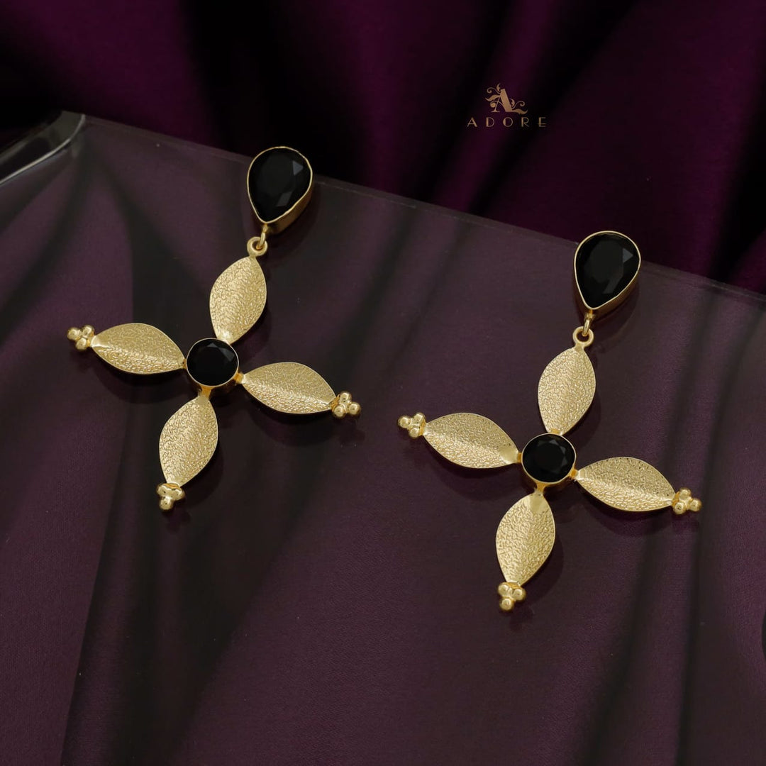 Textured Tetra Fold Leaf Dotted Flower Earring