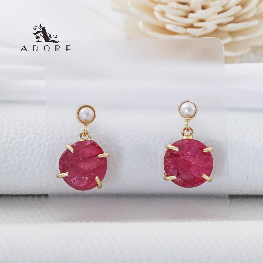 Halle Pearl Dyed Stone Earring