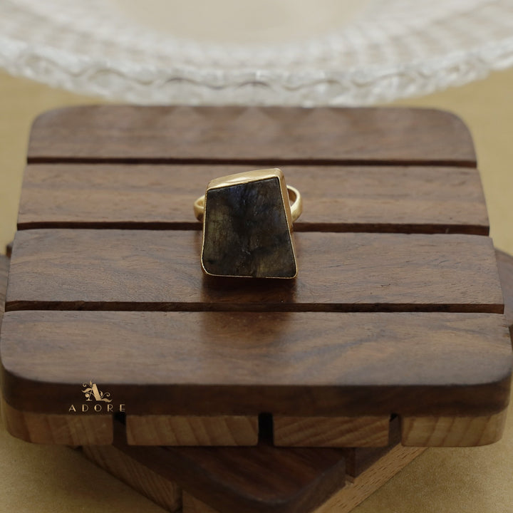 Briar Raw Stone Ring