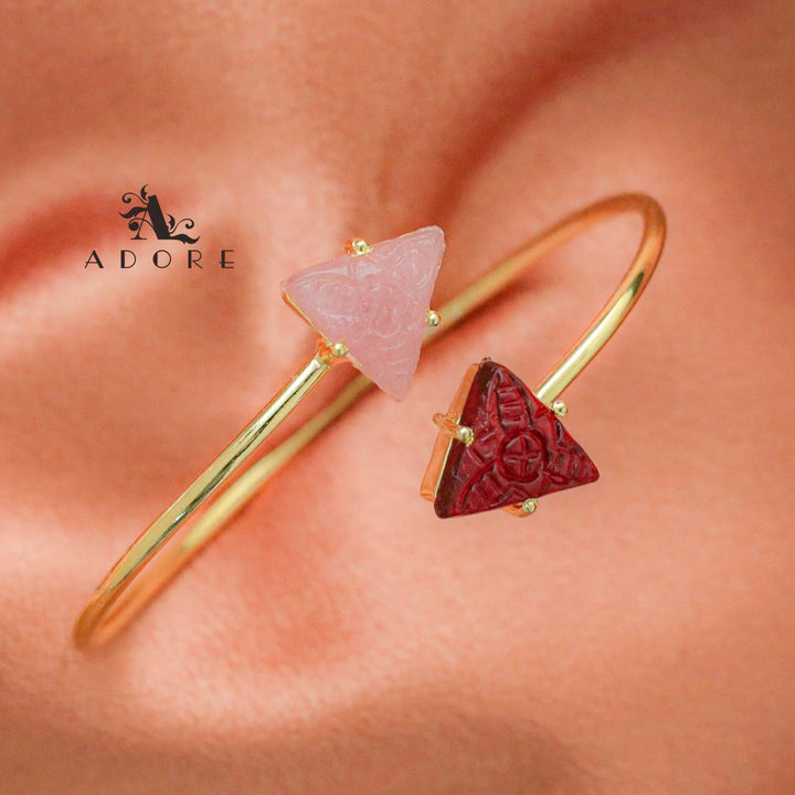 Thasvi Dual Carved Triangle Bangle