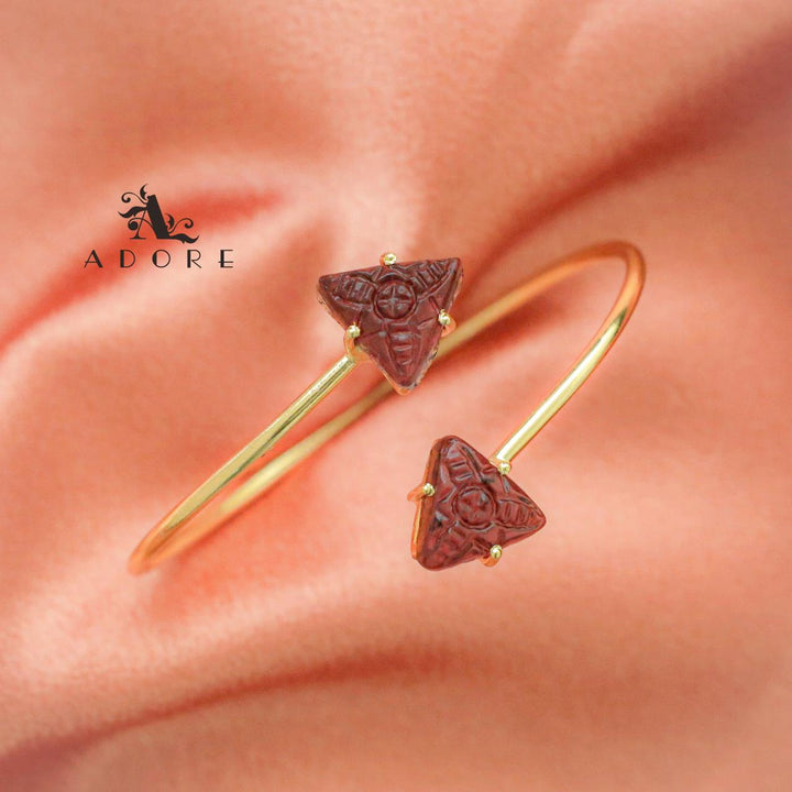Thasvi Dual Carved Triangle Bangle