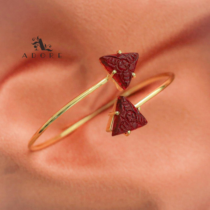Thasvi Dual Carved Triangle Bangle