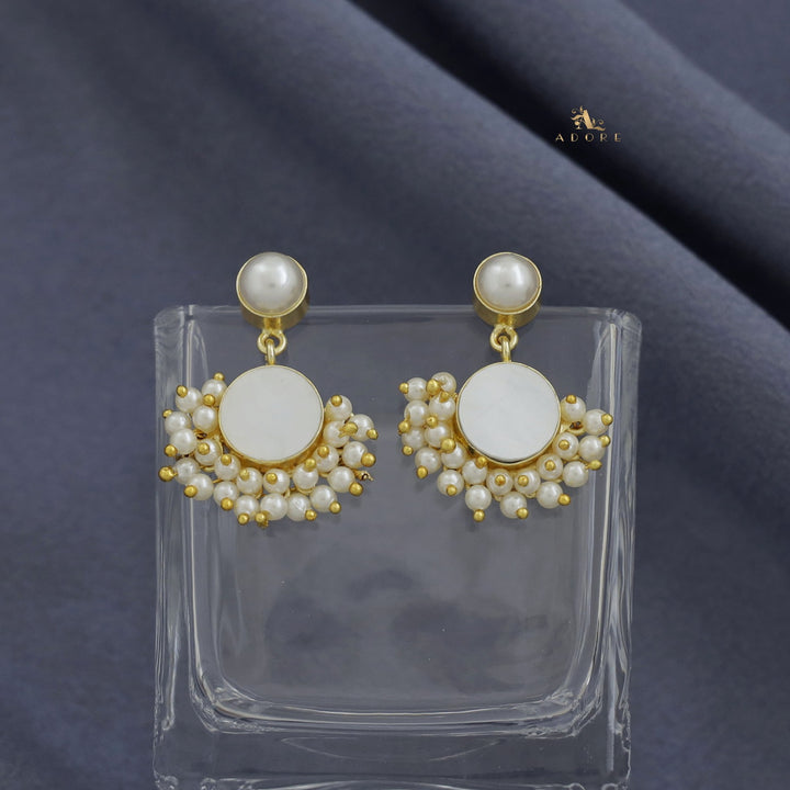 Yelo Pearly Round Glossy Cluster Pearl Earring