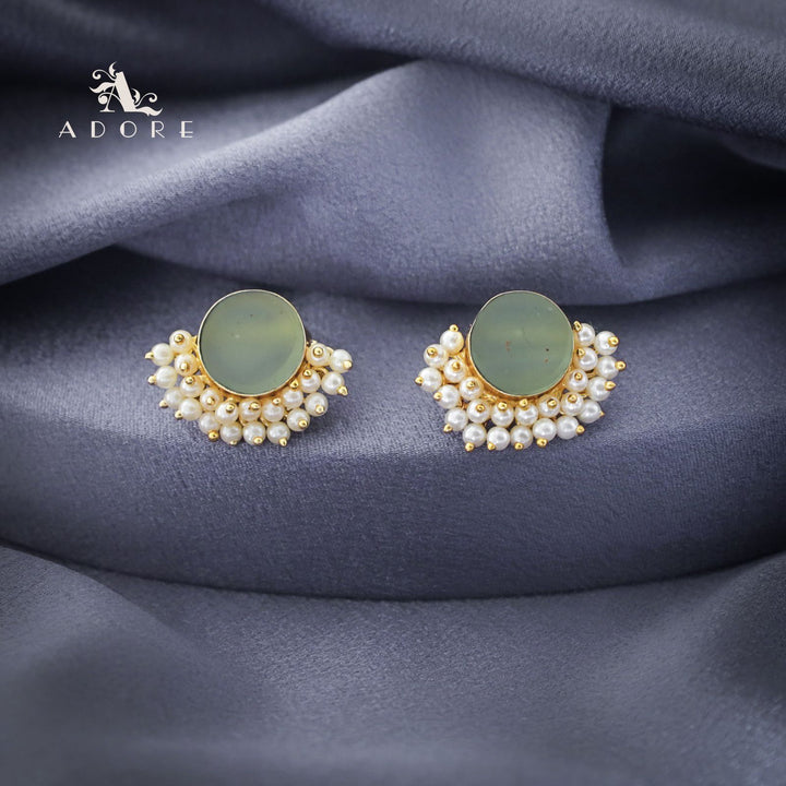 Half Pearls Stud