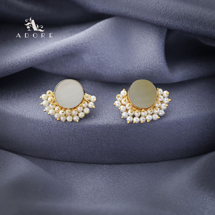 Half Pearls Stud