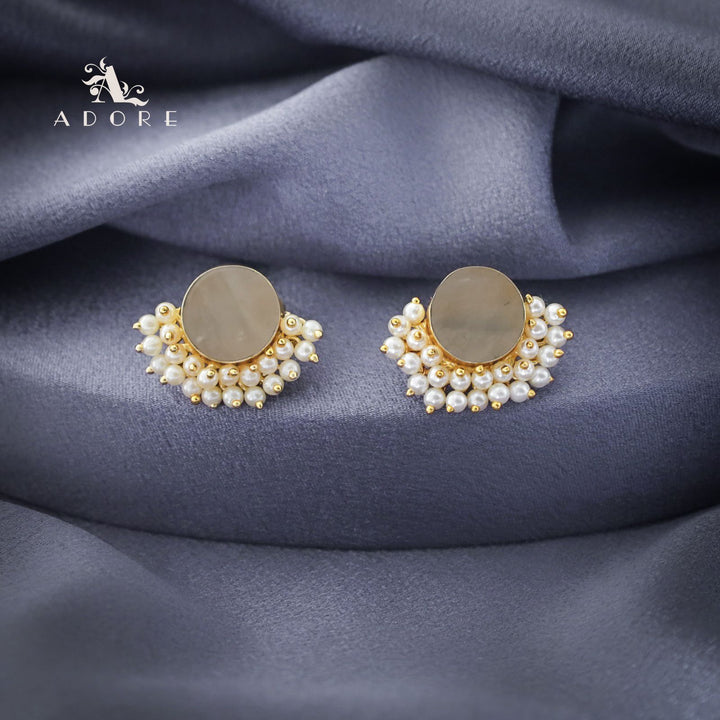 Half Pearls Stud