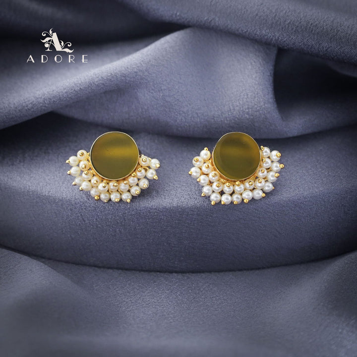 Half Pearls Stud