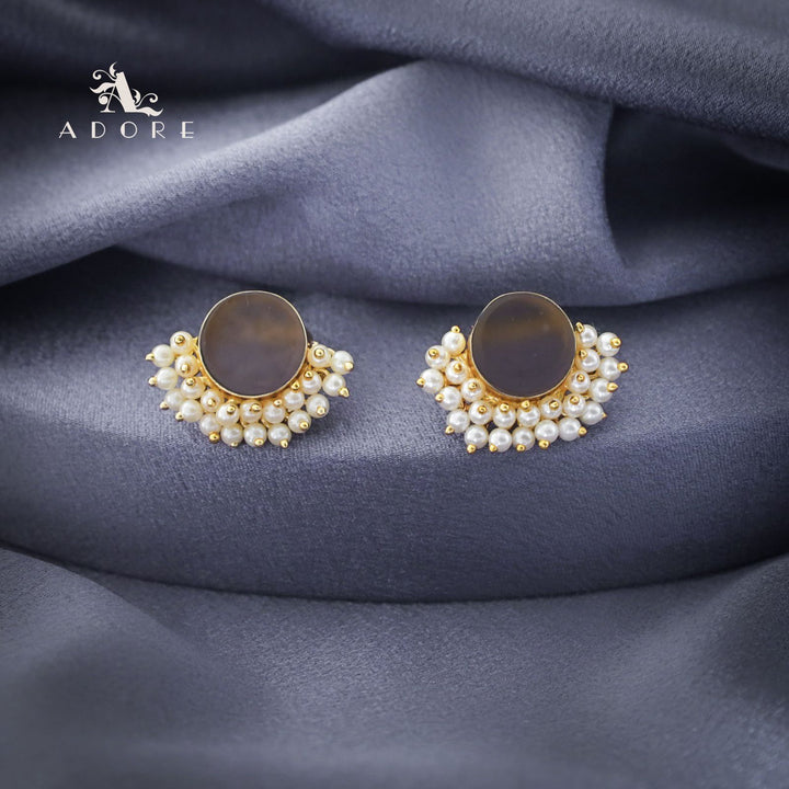 Half Pearls Stud