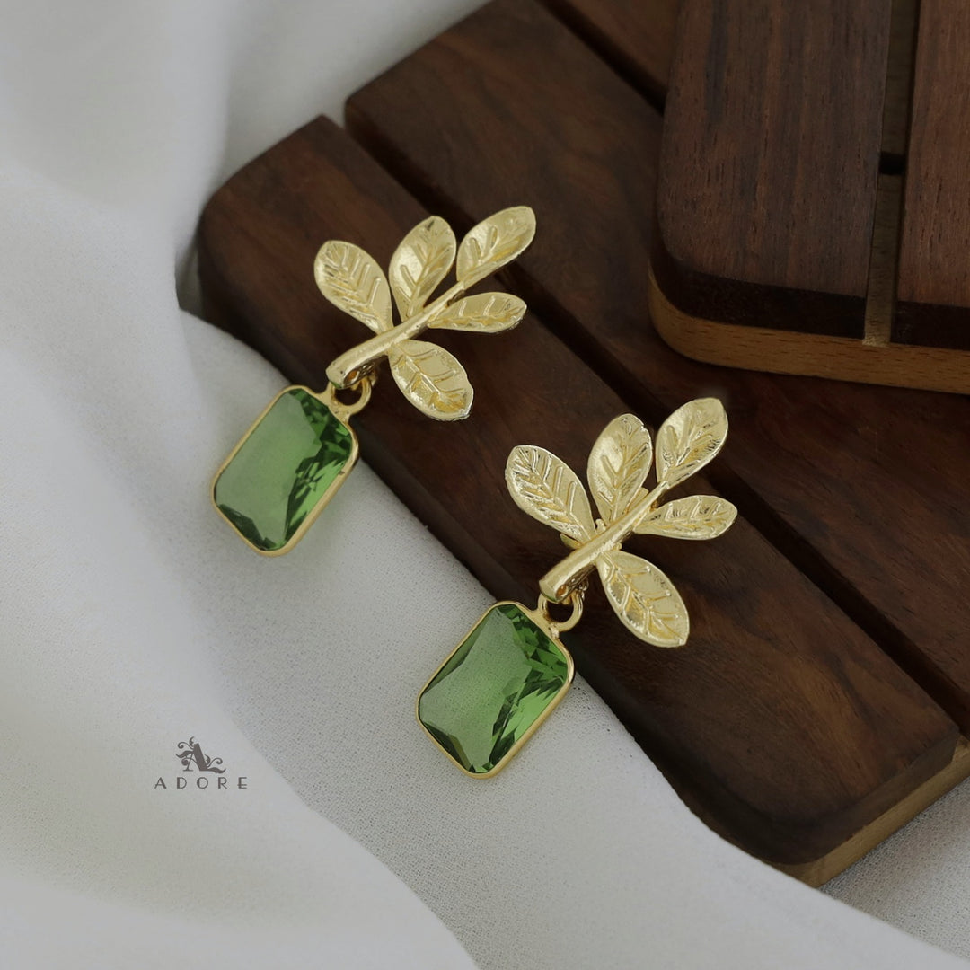 Laina Leafy Glossy Rectangle Earring