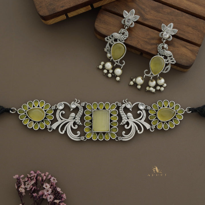 Abhaya Choker With Earring