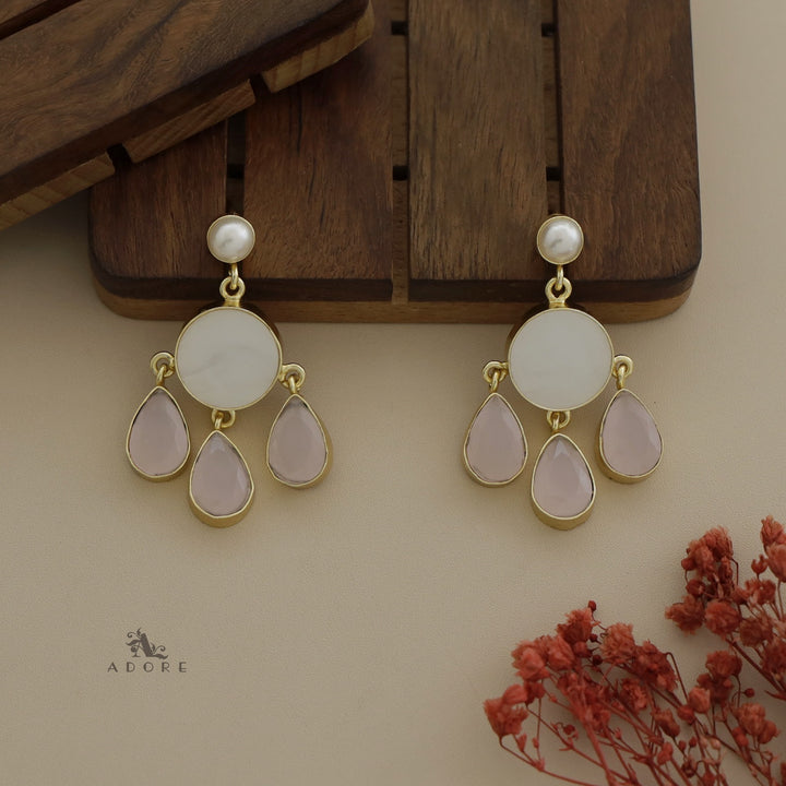 Pearly MOP Thulips Earring