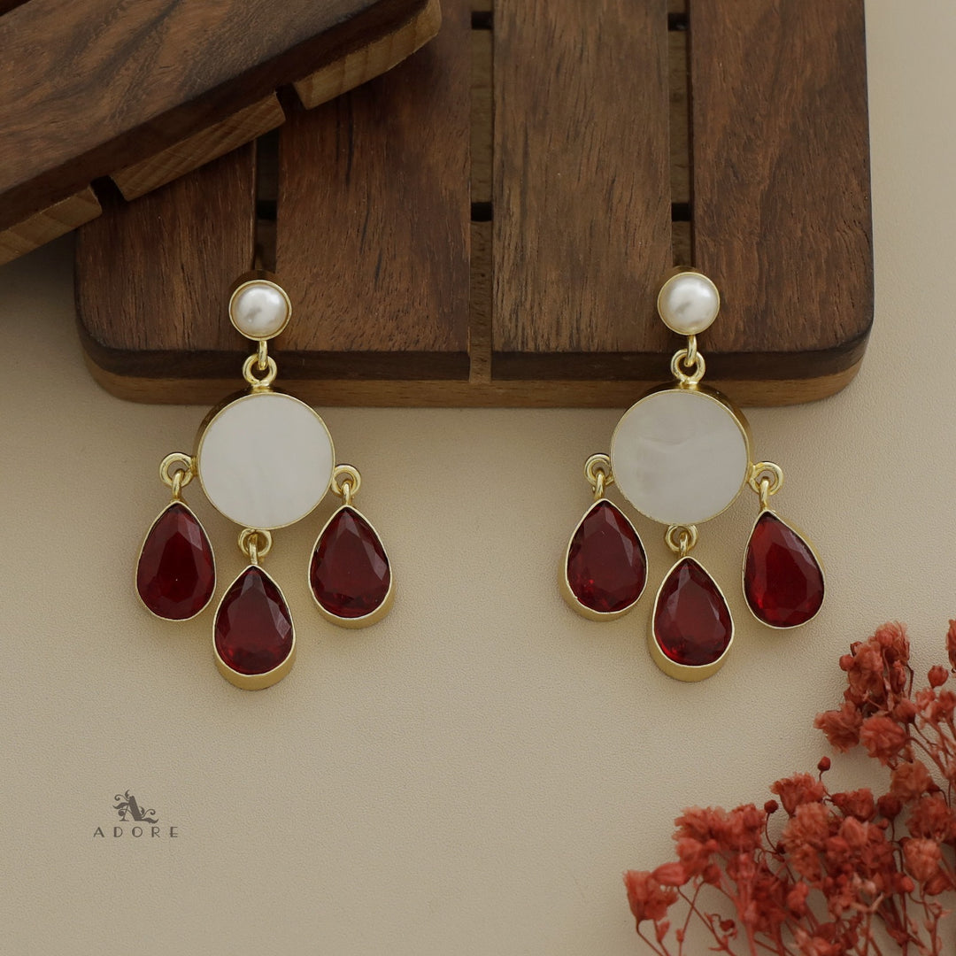 Pearly MOP Thulips Earring