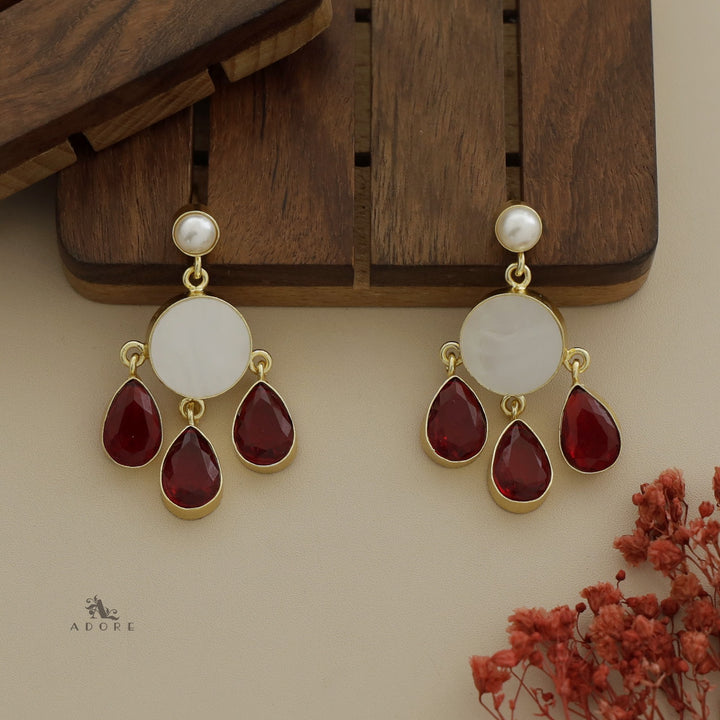 Pearly MOP Thulips Earring