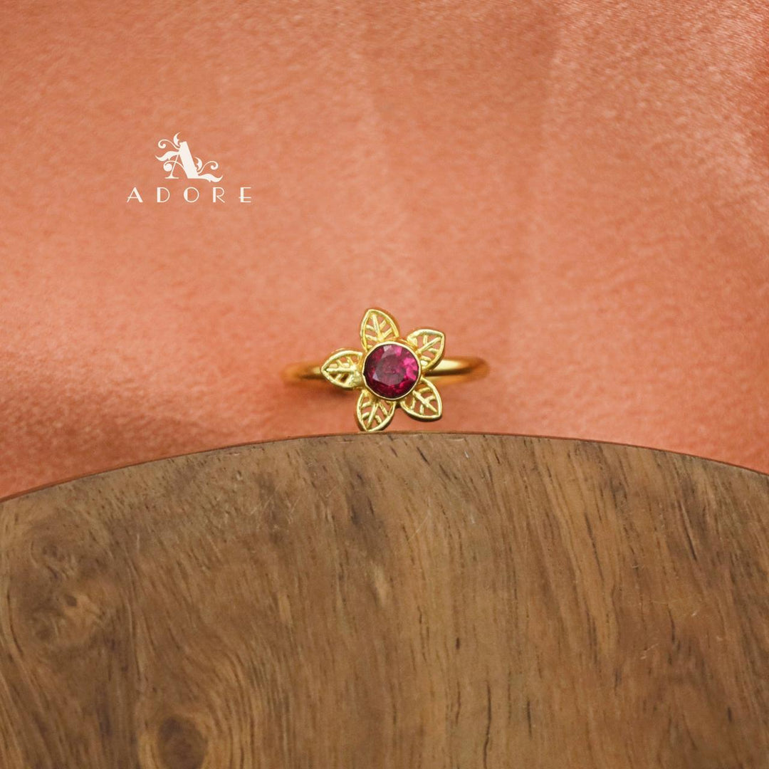 Elissa Flower Glossy Ring