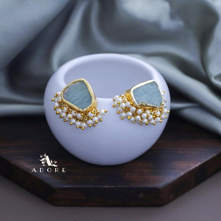 Cleo Raw Stone Cluster Pearl Earring