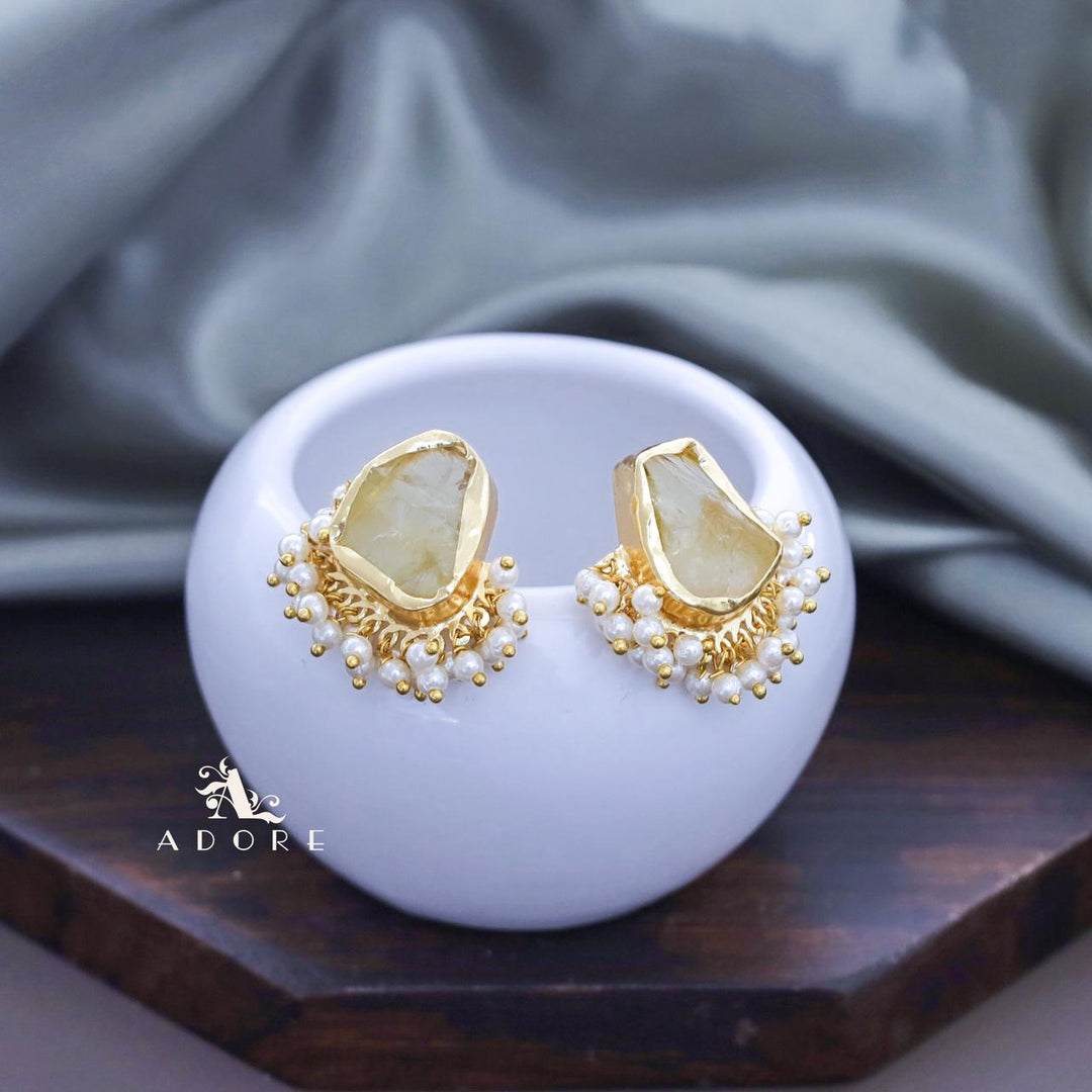 Cleo Raw Stone Cluster Pearl Earring