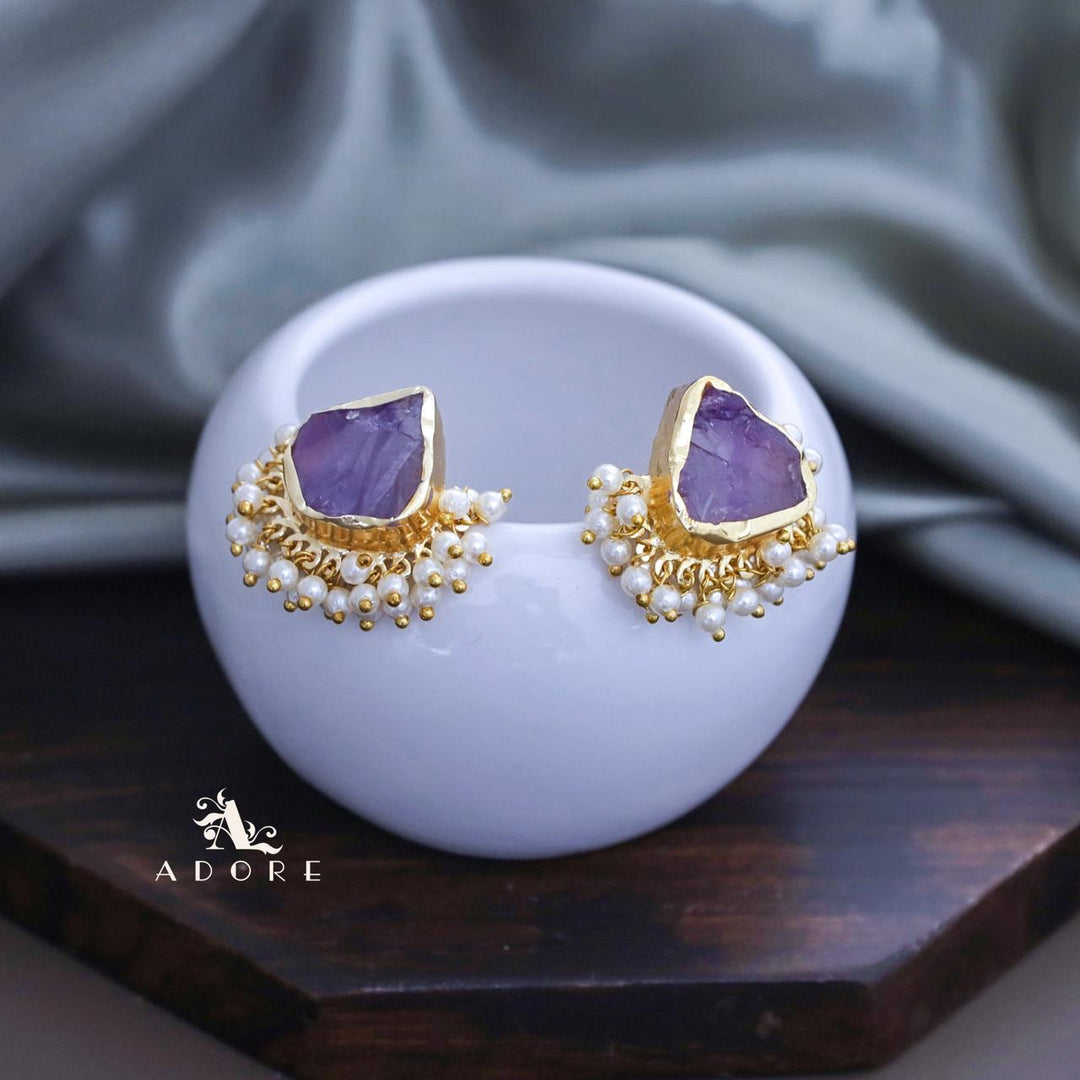 Cleo Raw Stone Cluster Pearl Earring