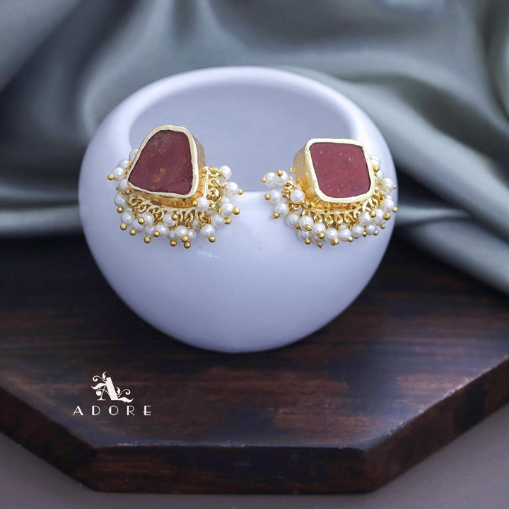 Cleo Raw Stone Cluster Pearl Earring