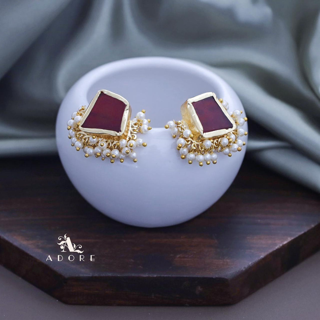 Cleo Raw Stone Cluster Pearl Earring