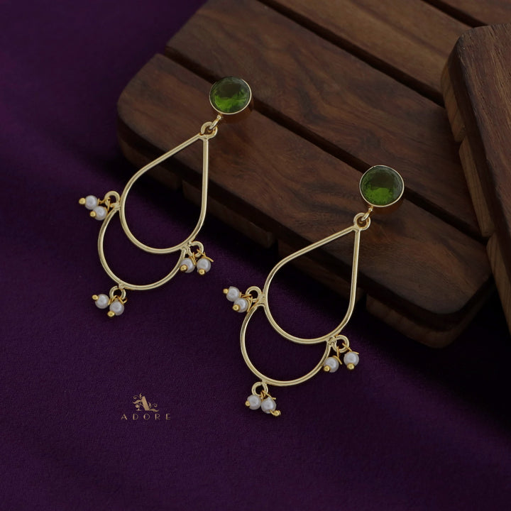 Golden Drop Pearl Glossy Round Earring