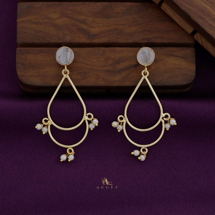 Golden Drop Pearl Glossy Round Earring
