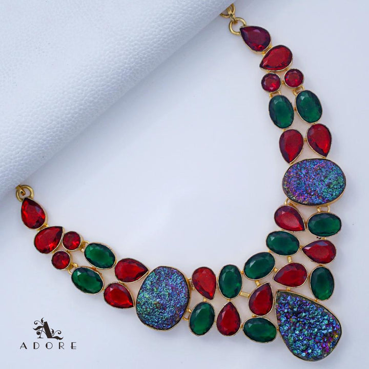 Zanzi Neckpiece