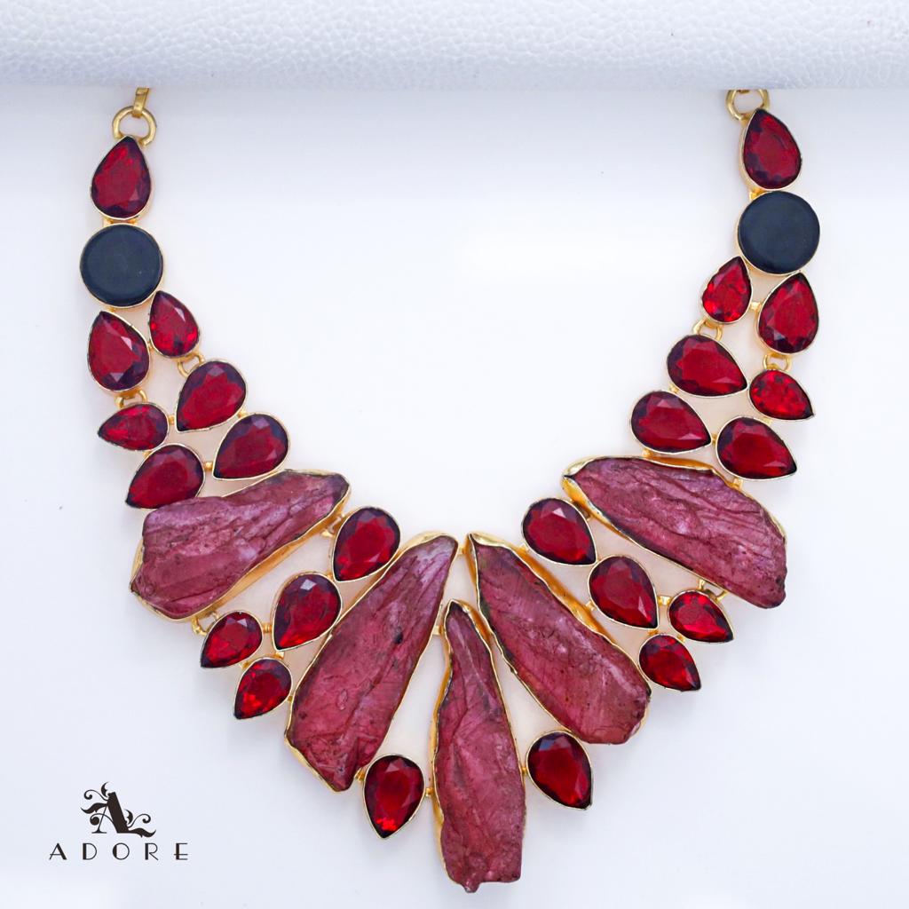 jeena Red Neckpiece