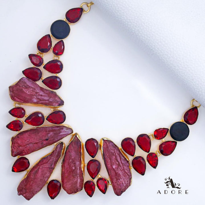 jeena Red Neckpiece