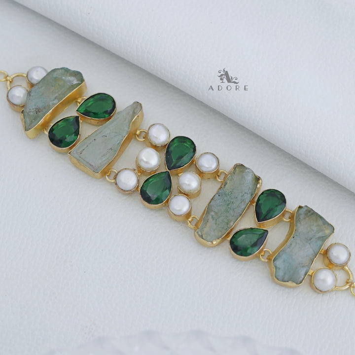 Ruma Pearl Choker