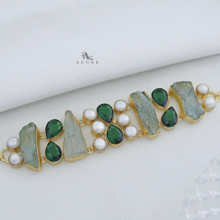 Ruma Pearl Choker