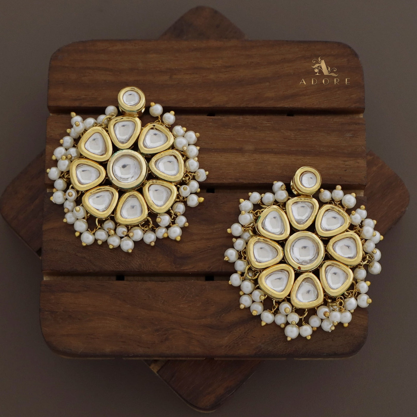 Samvritha Kundan Choker With Earrings