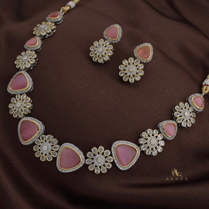 Theerdha Dual Tone Neckpiece With Earring