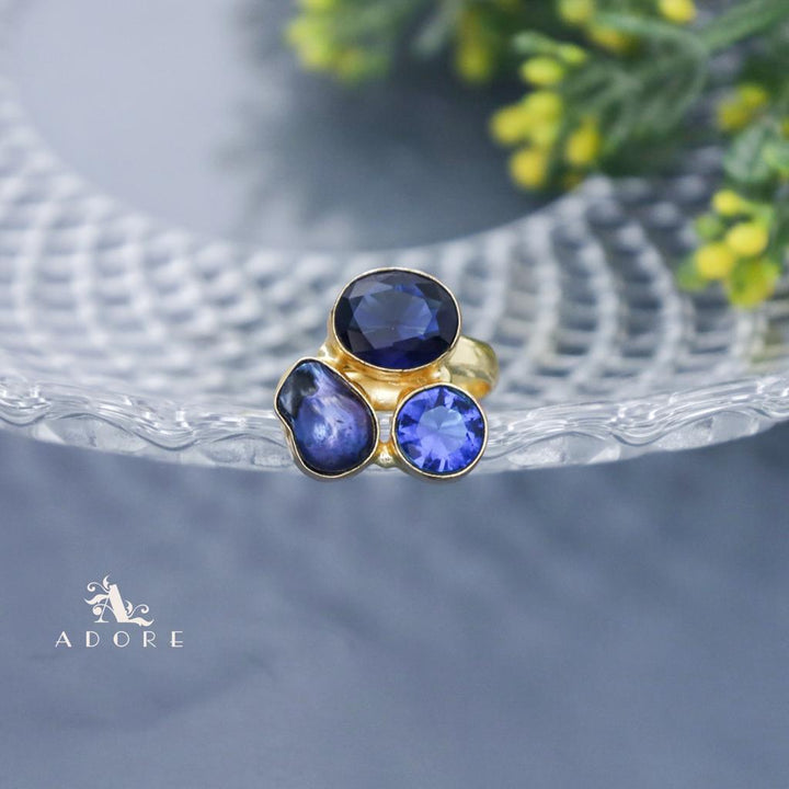 Kaiyra Baroque Ring