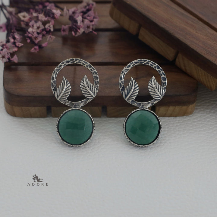 Round Leafy Glossy Earring