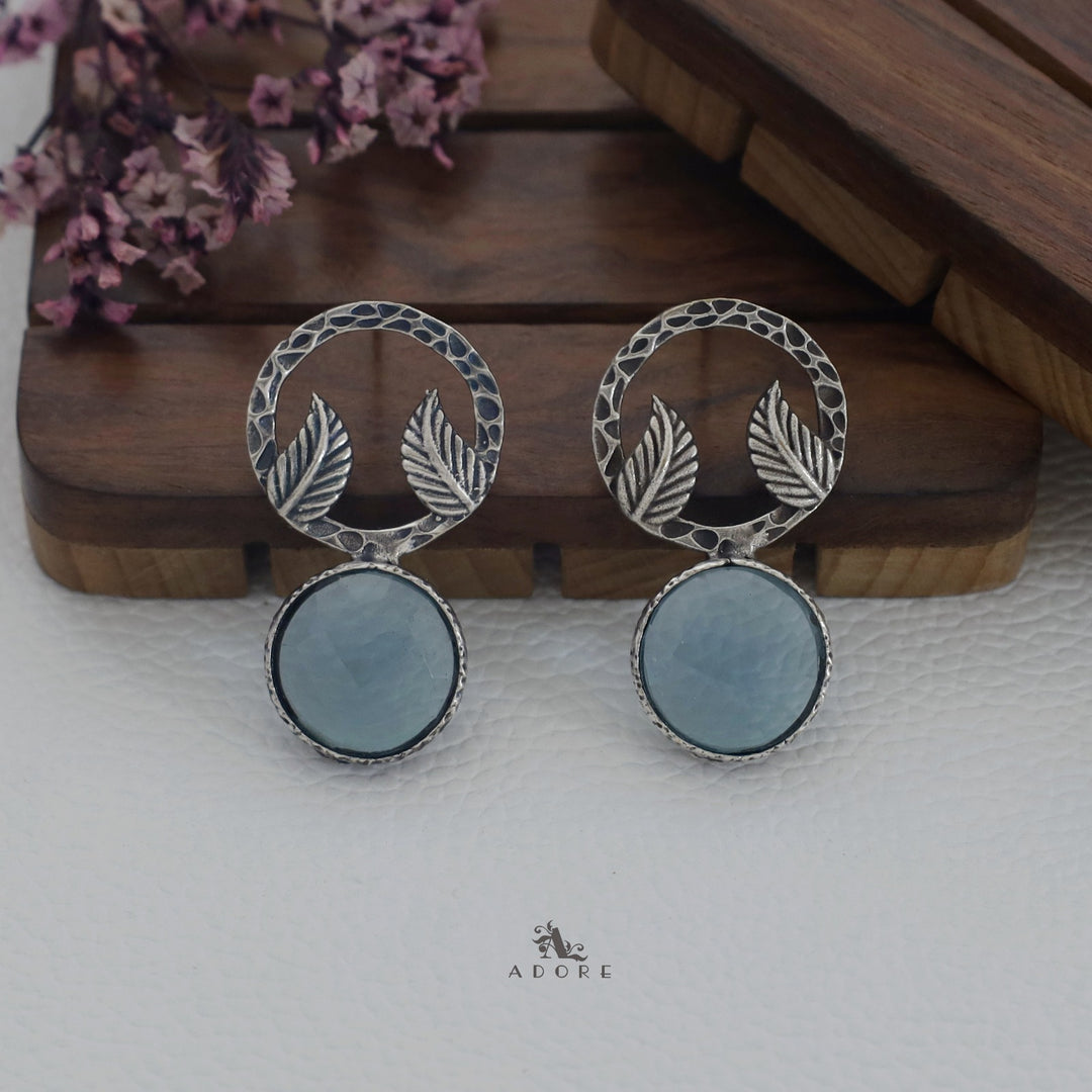 Round Leafy Glossy Earring