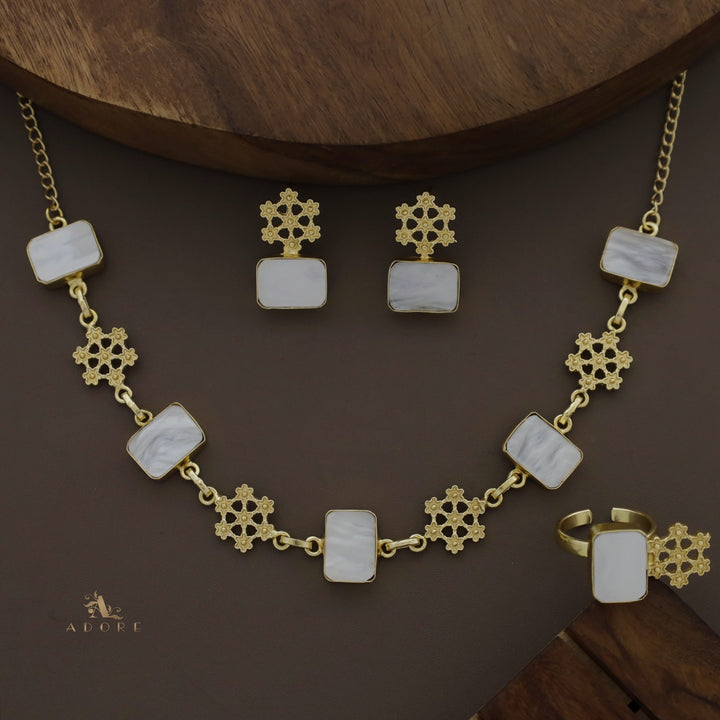 Louisa Rectangle Glossy Neckpiece Combo