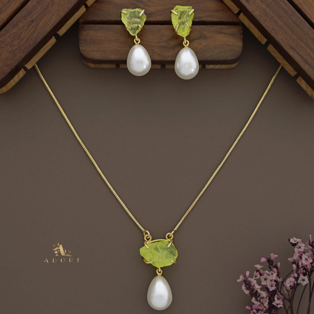 Jaime Dyed Stone Pearl Neckpiece With Earring