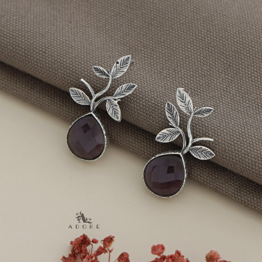 Ganya Silver Leafy Glossy Earring