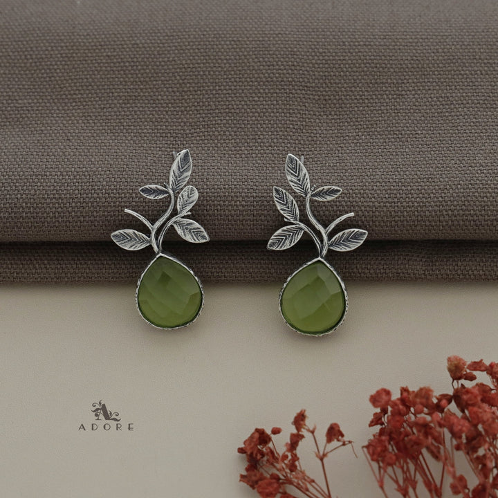 Ganya Silver Leafy Glossy Earring