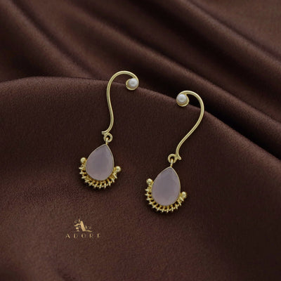 Curvy Pearl Glossy Drop Earring