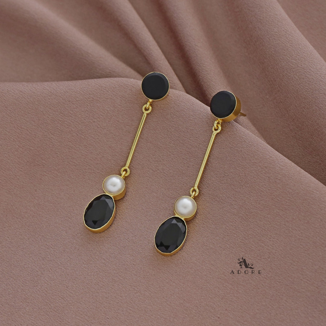 Baamini Oval Glossy With Pearl Earring