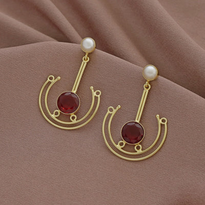 Pearly Golden Glossy Pendulum Earring
