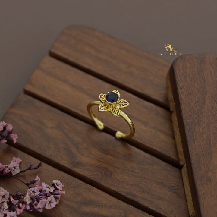 Elissa Flower Glossy Ring