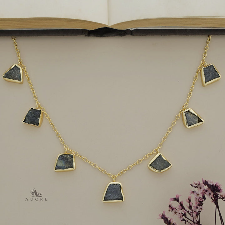 Thinkal 7 Raw Stone Neckpiece